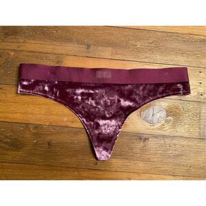 Victoria’s Secret PINK XL NWT velvet purple